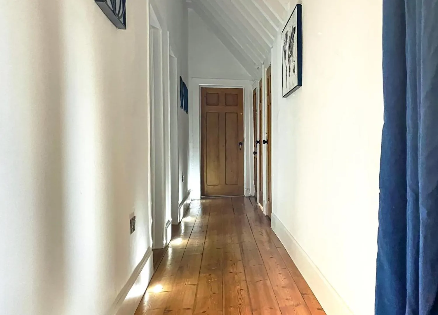 The Old Vicarage - Secure Parking, Fast Wifi, Garden Villa Leeds